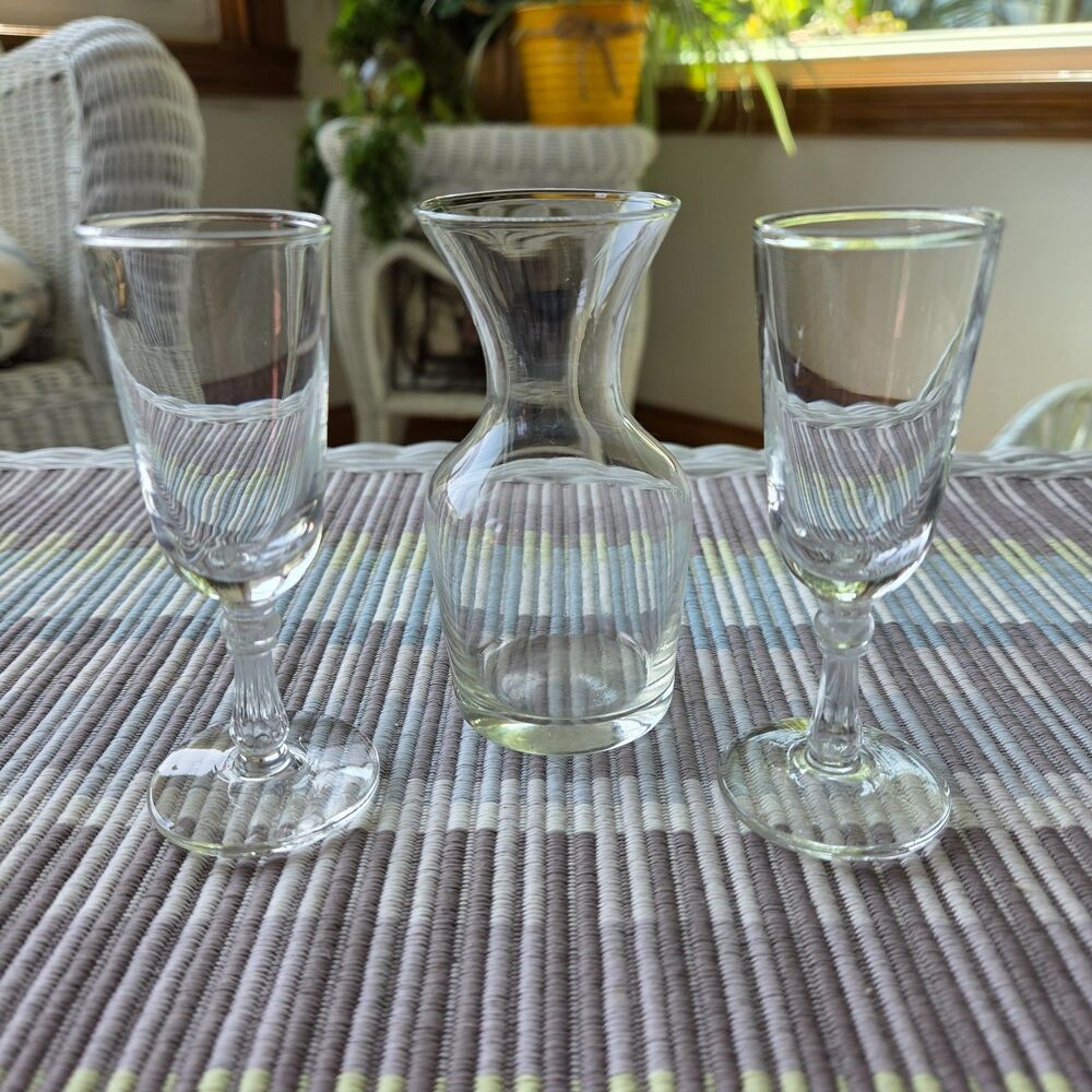 Vintage Libbey Cordial Columbian Clear Stemmed Glasses Pair And Carafe Decanter